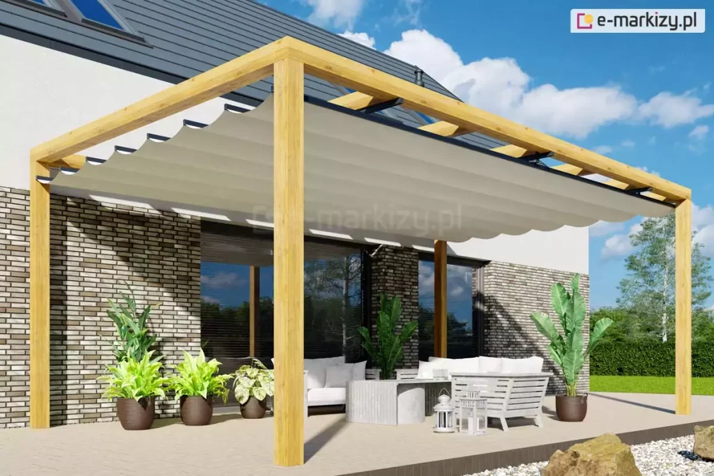 Pergola drewniana wolnostojąca juko ustawiona na tarasie przy fasadzie wykończonej cegłą w odcieniach brązu, opcjonalny dach rzymski chroni meble na tarasie przed słońcem i skutecznie zacienia okna tarasowe.