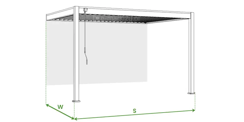 Rysunek techniczny Pergola Marlo Przyścienna Pomiar przedstawiający schemat wymiarowania przyściennej pergoli lamelowej Marlo, wykonany w formie czarnego szkicu liniowego na białym tle. Grafika prezentuje konstrukcję wspartą na dwóch frontowych słupach, z dachem zamontowanym jedną stroną do ściany budynku, co zaznaczono szarym polem w tle. Na schemacie naniesiono zielone strzałki pomocnicze określające kluczowe parametry produktu: litera „S” oznacza szerokość frontową pergoli mierzoną między zewnętrznymi krawędziami słupów, natomiast litera „W” określa wysięg, czyli głębokość konstrukcji od ściany do frontu. Na rysunku widoczna jest również korba sterująca umieszczona przy lewym słupie oraz lamele dachowe ustawione pod kątem, co obrazuje ażurowy charakter zadaszenia.