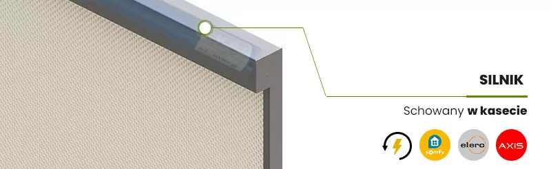 Grafika przedstawia zbliżenie na górny narożnik rolety Refleksol 120 Aluprof, ilustrujące umiejscowienie napędu elektrycznego. Przez półprzezroczystą obudowę ciemnoszarej kasety widoczny jest cylindryczny silnik zamontowany wewnątrz rury nawojowej. Od miejsca montażu silnika odchodzi cienka zielona linia prowadząca do napisu po prawej stronie: „SILNIK Schowany w kasecie”. Poniżej tekstu umieszczono cztery ikony producentów i systemów sterowania: żółtą ikonę z błyskawicą w okręgu, logotyp Somfy w żółtym kole, logotyp elero w szarym kole oraz biały napis AXIS na czerwonym tle. Tło grafiki stanowi jasna tkanina o wyraźnym splocie, a całość ma charakter informacyjny, podkreślając estetykę rozwiązania dzięki ukryciu mechanizmu napędowego wewnątrz profilu kasety.