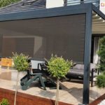 Zadaszenie tarasowe screen, Pergola luxury z roletą screen, Czym zasłonić ściany pergoli