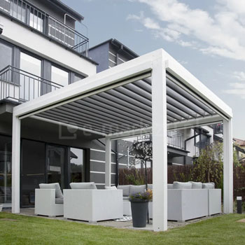 Pergola SB400 z lamelami w kolorze 9016 mat