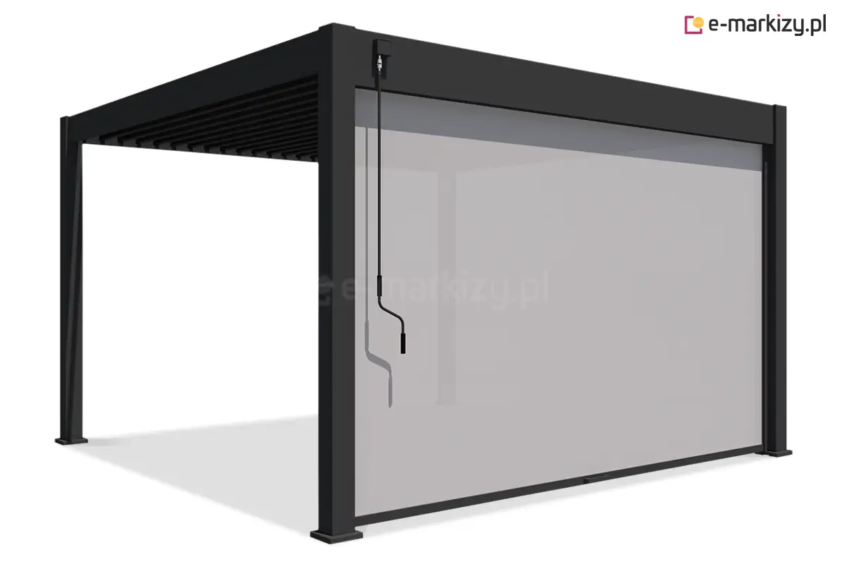 Ręczna pergola Marlo z zamontowaną z przodu roletą screen – tkanina zaciemniająca i prowadnice boczne Zip dodatkowo zabezpieczające przed wiatrem.