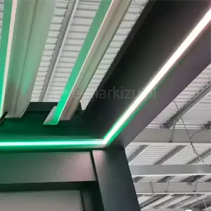 Dodatki do pergol tarasowych takie jak oświetlenie led, uchwyty montażowe