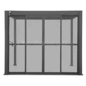 Zabudowa pergoli tarasowej Gloria za pomocą poliwęglanowych drzwi tarasowych